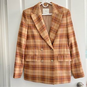 Aritzia Wilfred Margaux Checkered Blazer in size 4
